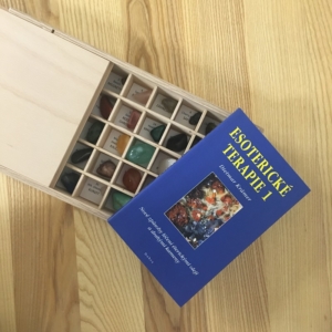 doporucena literatura k souprave mineralu