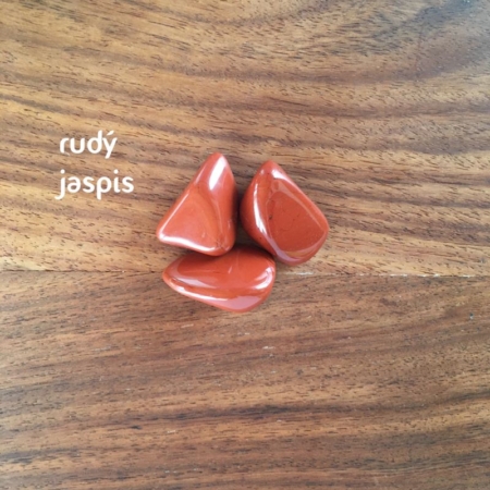 Rudý jaspis – doplněk pro Bachovy kapky – zesilující účinek
